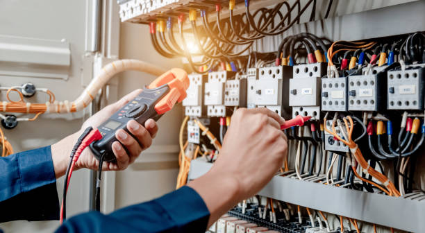 Best Electrical Outlet Repair  in Algonac, MI